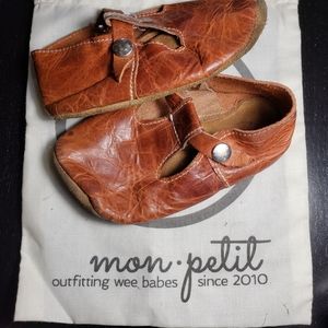 Mon Petit Size: 7 Color: Rust